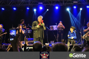 Confiram as fotos do show do Sidney Magal