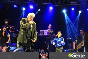 Confiram as fotos do show do Sidney Magal