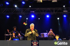 Confiram as fotos do show do Sidney Magal