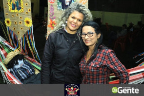 Confiram as fotos da festa Julina no clube Ubiratan