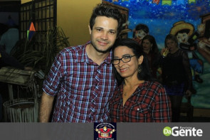 Confiram as fotos da festa Julina no clube Ubiratan