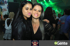 Confiram as fotos da festa Julina no clube Ubiratan