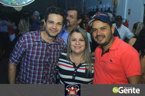 Confiram as fotos da festa Julina no clube Ubiratan