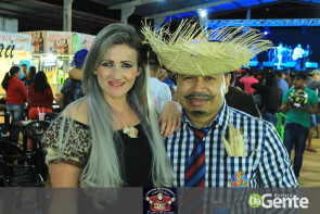 Confiram as fotos da 4ª edição do Arraiá do Flórida