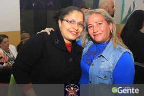 Confiram as fotos "Bailão do Zíngaro" no clube Ubiratan