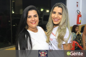 Confiram as fotos "Bailão do Zíngaro" no clube Ubiratan