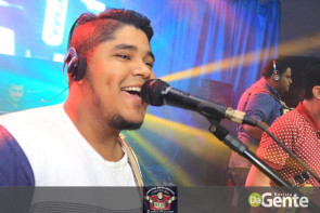 Confiram as fotos "Bailão do Zíngaro" no clube Ubiratan