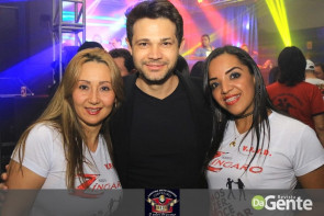 Confiram as fotos "Bailão do Zíngaro" no clube Ubiratan