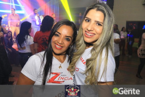 Confiram as fotos "Bailão do Zíngaro" no clube Ubiratan