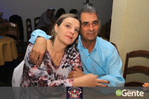 Confiram as fotos da Sextaneja com cantor Julyano Barreto