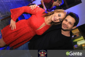 Confiram as fotos da Sextaneja com cantor Julyano Barreto