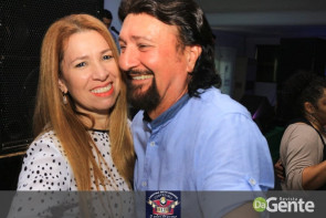 Confiram as fotos da Sextaneja com cantor Julyano Barreto