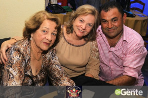 Confiram as fotos da Sextaneja com cantor Julyano Barreto