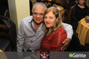 Confiram as fotos da Sextaneja com cantor Julyano Barreto