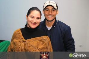 Confiram as fotos da Sextaneja com cantor Julyano Barreto