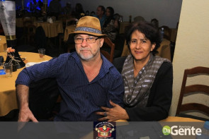 Confiram as fotos da Sextaneja com cantor Julyano Barreto