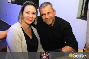 Confiram as fotos da Sextaneja com cantor Julyano Barreto