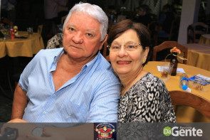 Confiram as fotos da Sextaneja com cantor Julyano Barreto