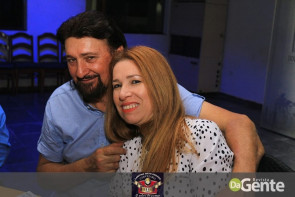 Confiram as fotos da Sextaneja com cantor Julyano Barreto