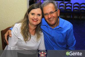 Confiram as fotos da Sextaneja com cantor Julyano Barreto