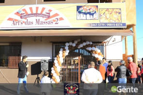 Confiram as fotos da inauguração da panificadora Art's Das Massas 02