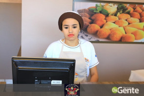 Confiram as fotos da inauguração da panificadora Art's Das Massas 02