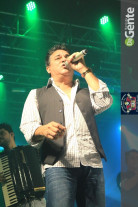 Confiram as fotos do "show Raízes sertanejas"