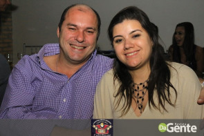 Confiram as fotos do "show Raízes sertanejas"