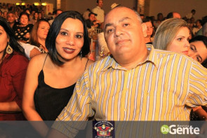 Confiram as fotos do "show Raízes sertanejas"