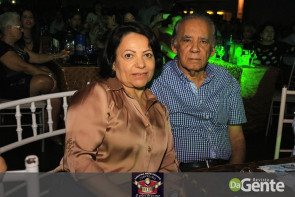 Confiram as fotos do "show Raízes sertanejas"