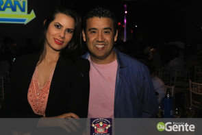 Confiram as fotos do "show Raízes sertanejas"