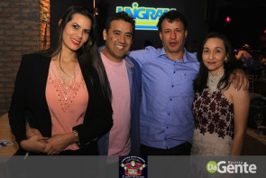 Confiram as fotos do "show Raízes sertanejas"