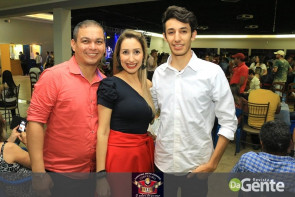 Confiram as fotos do "Baile do Chopp"