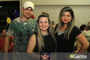 Confiram as fotos do "Baile do Chopp"