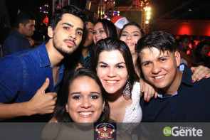 Veja os clicks do show Felipe Araújo