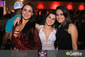 Veja os clicks do show Felipe Araújo