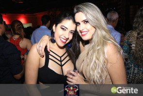 Veja os clicks do show Felipe Araújo