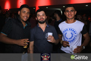 Veja os clicks do show Felipe Araújo