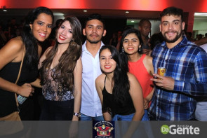 Veja os clicks do show Felipe Araújo