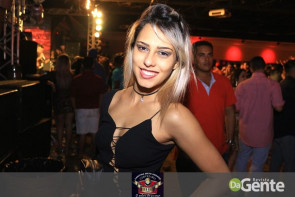 Veja os clicks do show Felipe Araújo