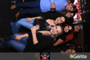 Veja os clicks do show Felipe Araújo