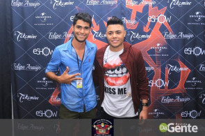 Veja os clicks do show Felipe Araújo