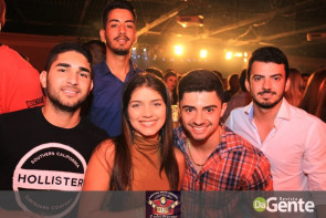 Veja os clicks do show Felipe Araújo