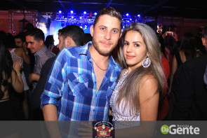 Veja os clicks do show Felipe Araújo