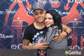 Veja os clicks do show Felipe Araújo