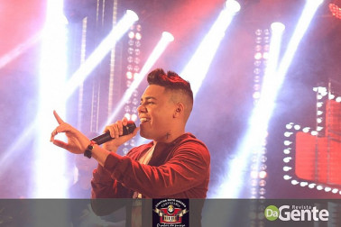 Show do Felipe Araújo