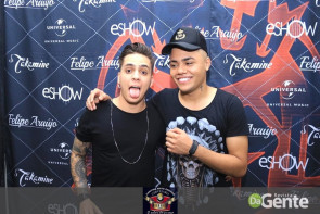 Veja os clicks do show Felipe Araújo