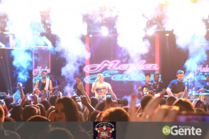 Veja os clicks do show Felipe Araújo