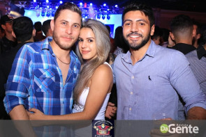 Veja os clicks do show Felipe Araújo