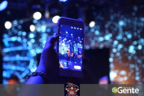 Veja os clicks do show Felipe Araújo